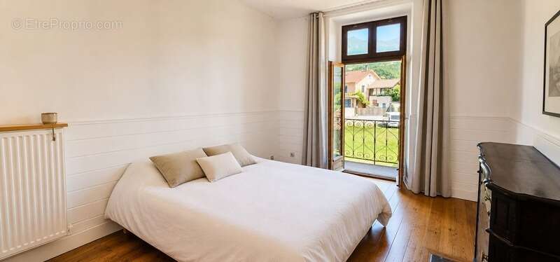 Appartement à CHORGES