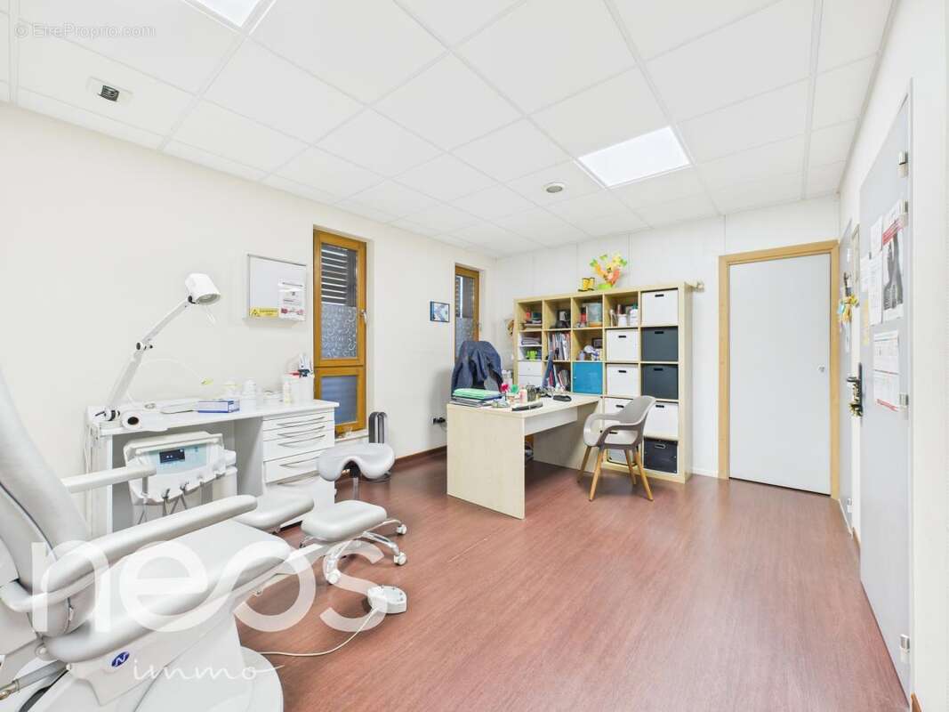 Commerce à NUITS-SAINT-GEORGES