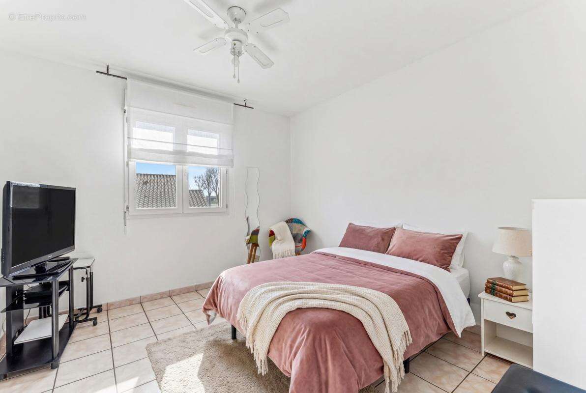 Maison à DREMIL-LAFAGE