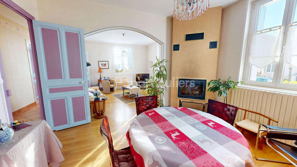 Maison à SEMEAC