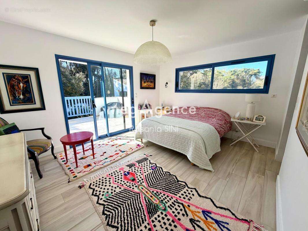 Maison à LONGEVILLE-SUR-MER