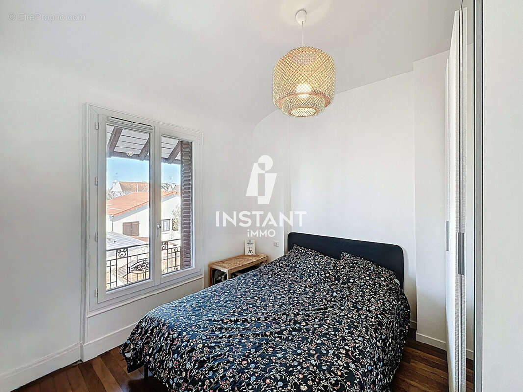 Maison à SAINT-MAUR-DES-FOSSES