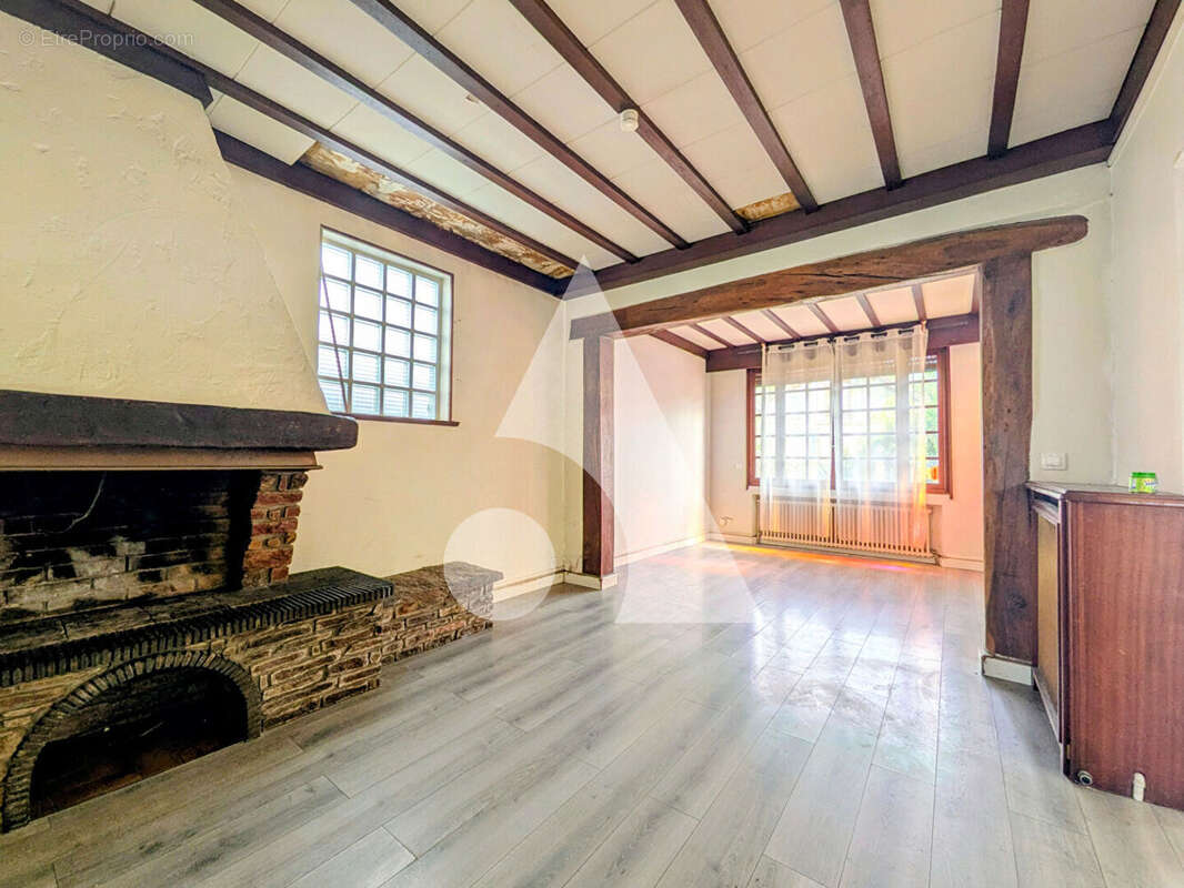 Maison à LA FRETTE-SUR-SEINE