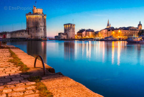 Commerce à LA ROCHELLE