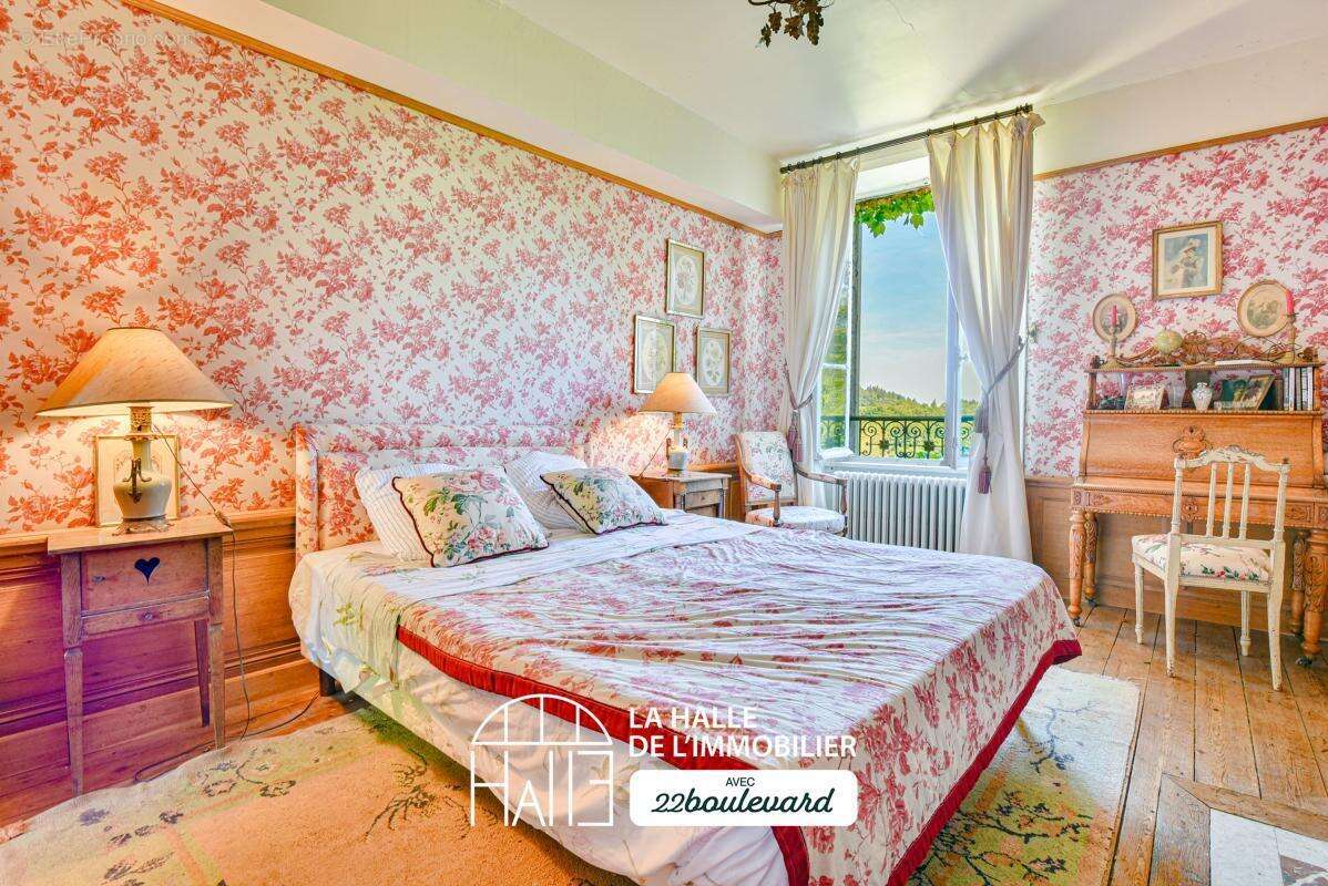 Maison 535 m² à Saint-Sylvestre  - photo 15