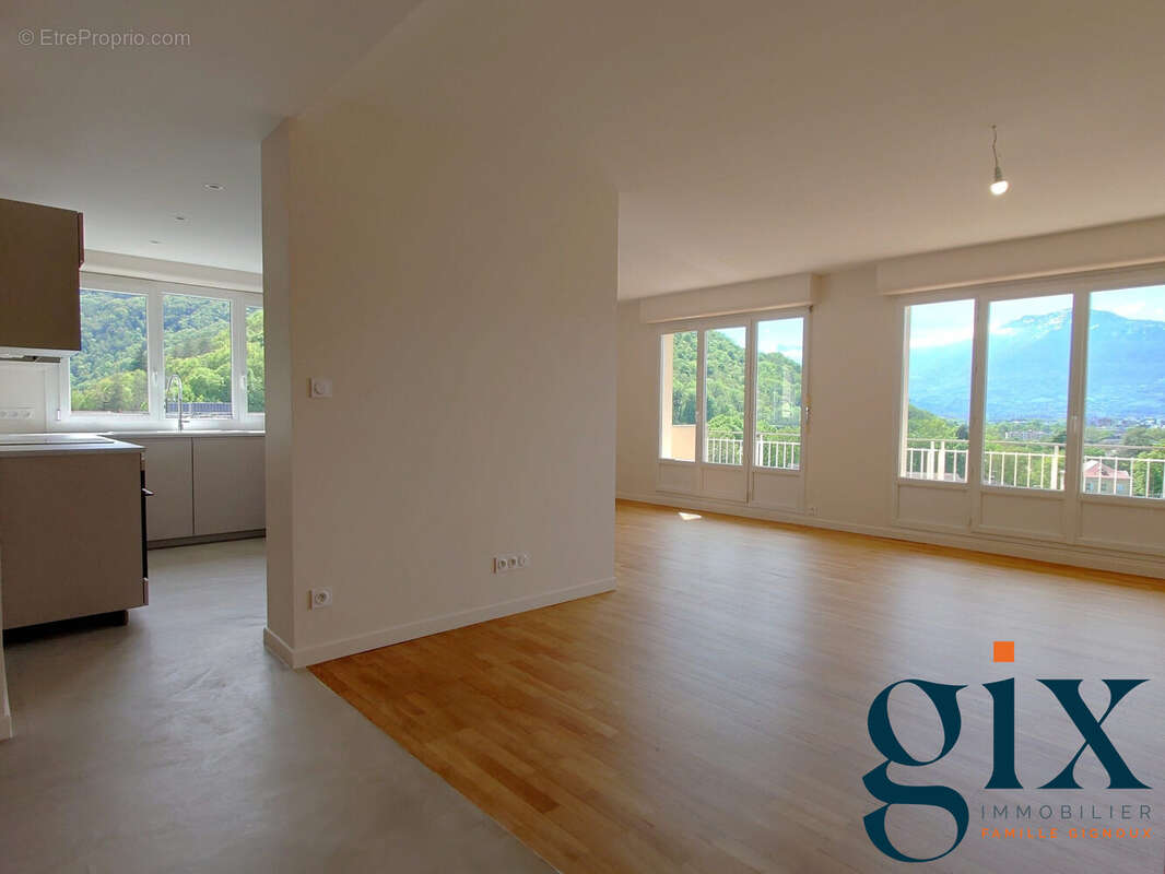 Appartement 109 m² à Gieres  - photo 2
