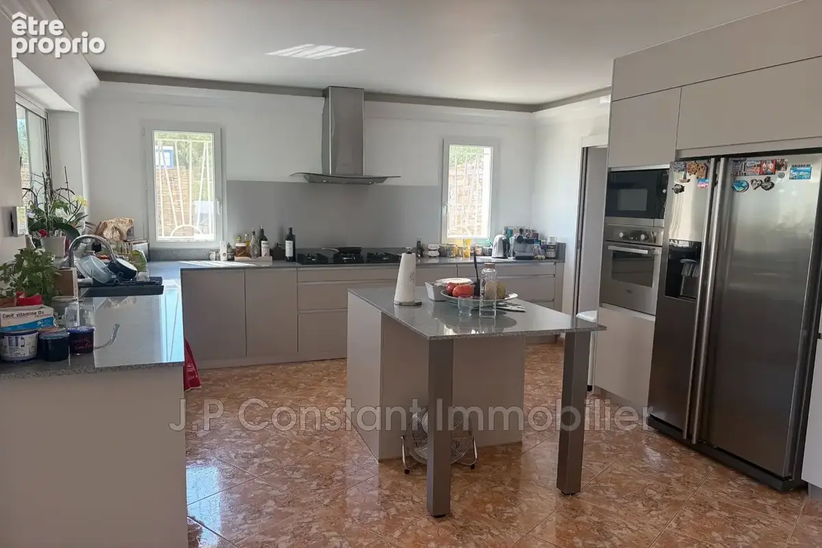 Maison 150 m² à La Ciotat  - photo 6