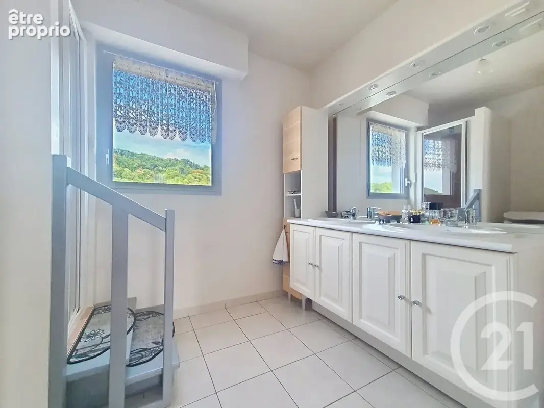 Appartement 107 m² à Pont-Audemer  - photo 11