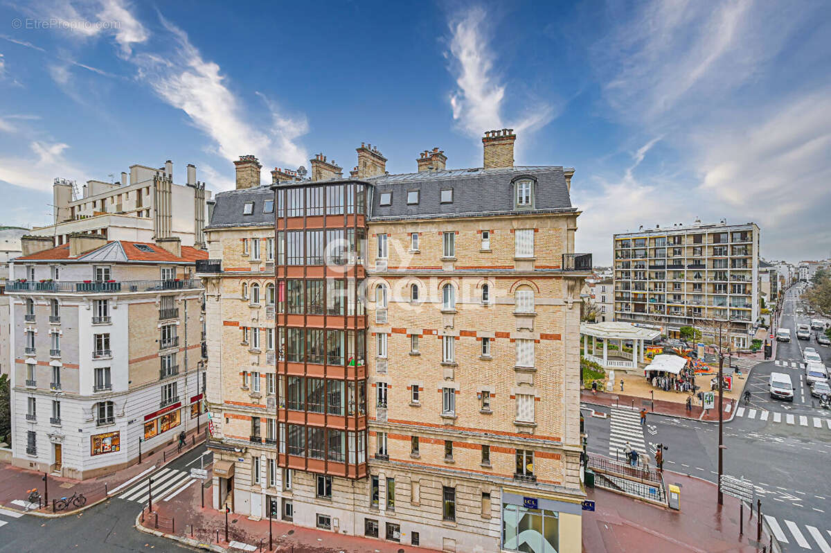 Appartement à CHARENTON-LE-PONT