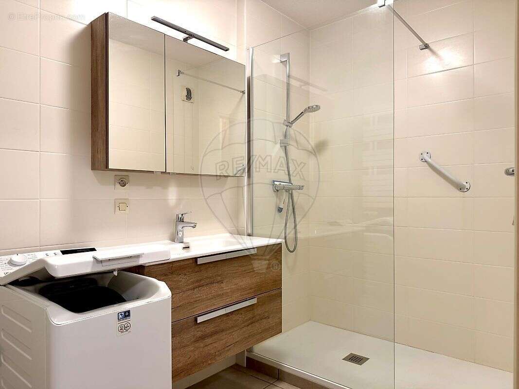 Appartement à CHALLES-LES-EAUX