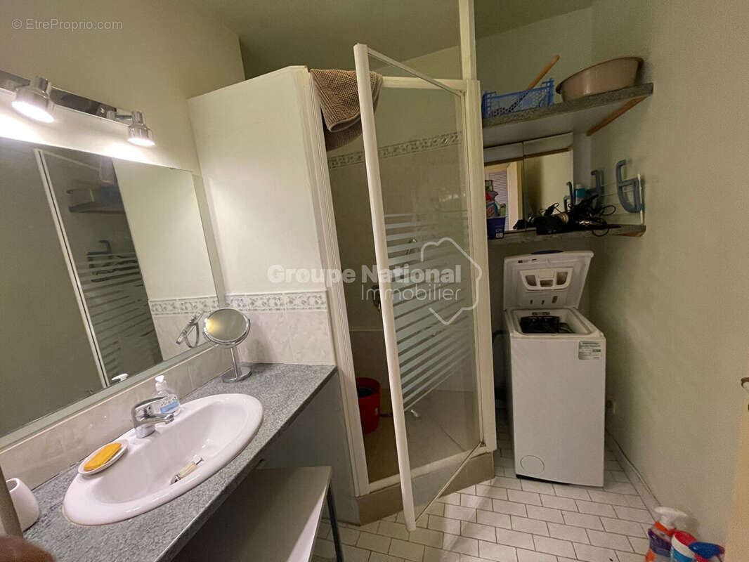 Appartement à SAUSSET-LES-PINS