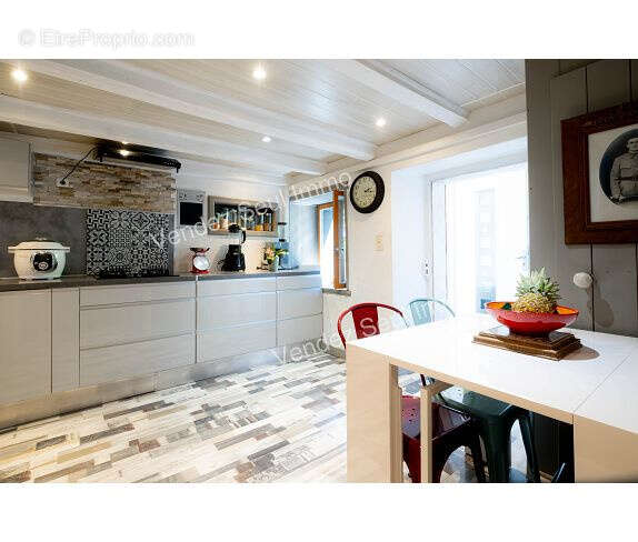 Maison à NEUVECELLE