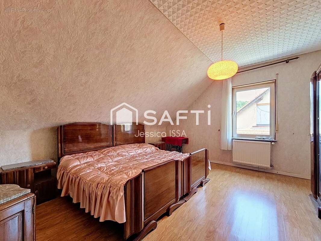 Maison 93 m² à L'hopital  - photo 6