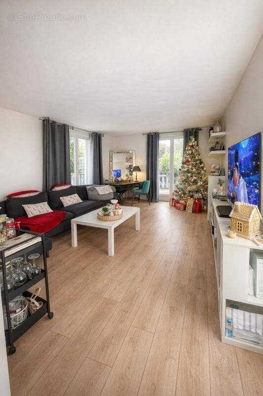 Appartement à NOGENT-SUR-MARNE