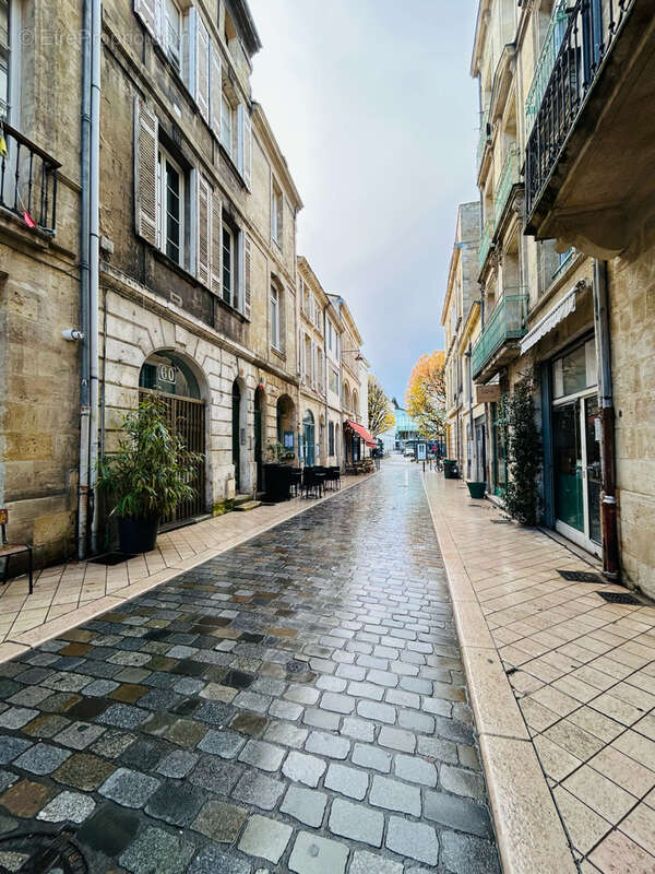 Appartement à BORDEAUX