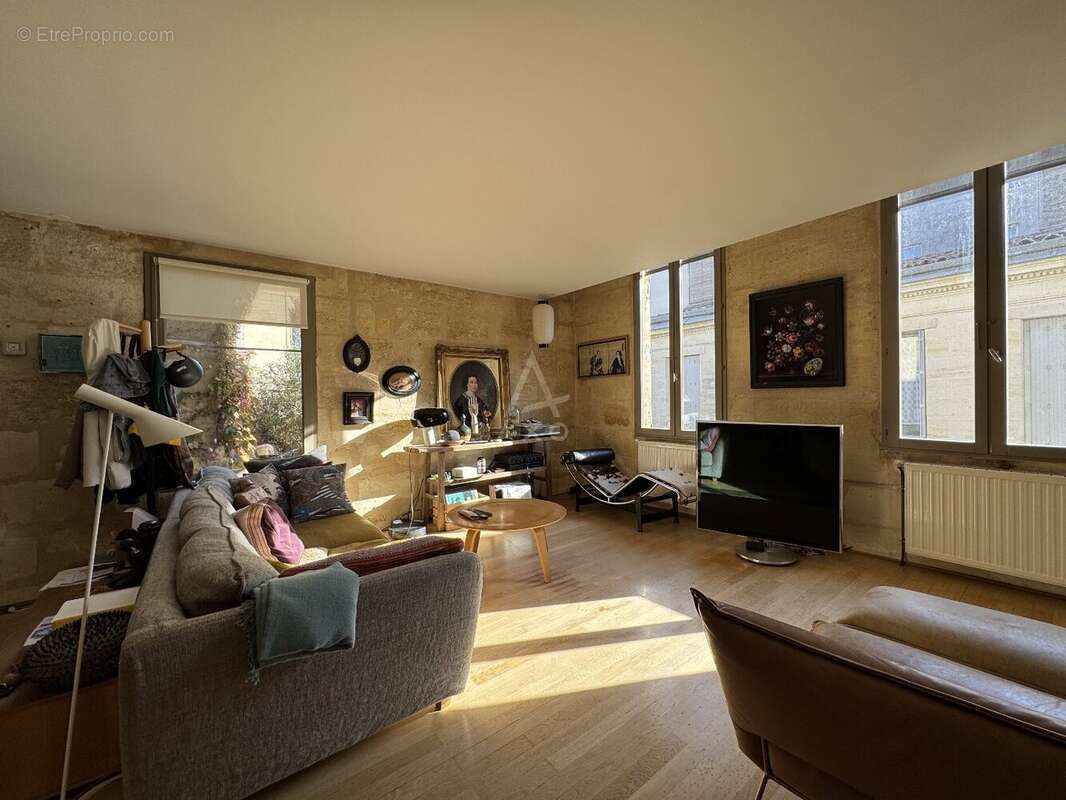 Appartement à BORDEAUX