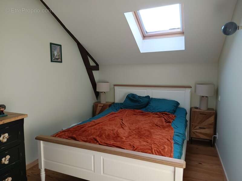 Appartement t3  quartier historique - photo 6