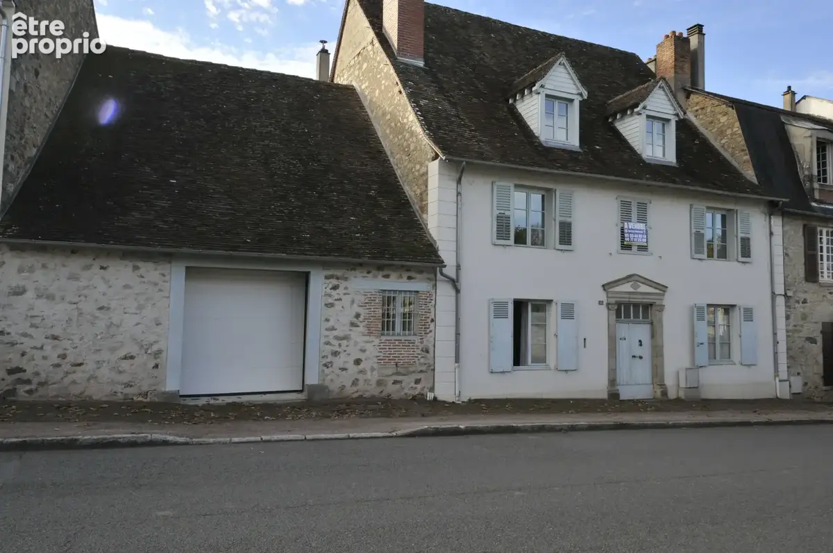 Maison de Maitre au coeur du Village de Pierre-Buffière - photo 3
