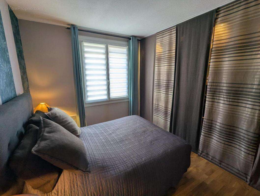 Maison à MAROLLES-EN-HUREPOIX