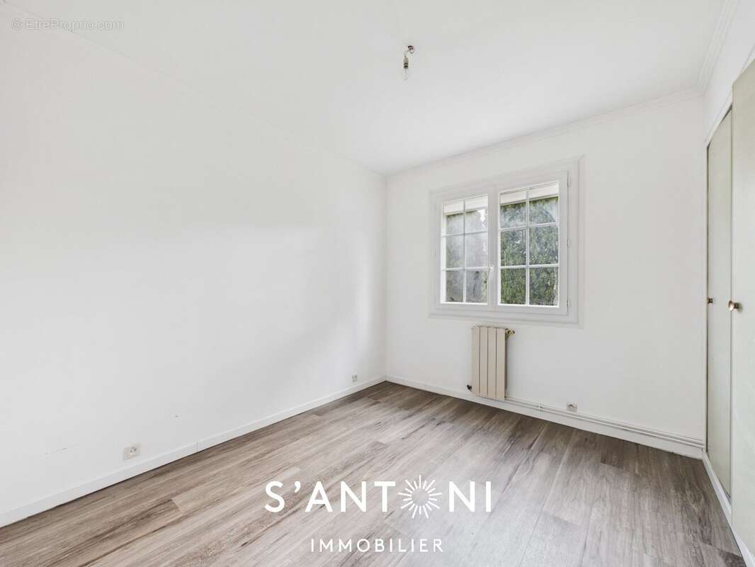 Maison à SAUVIAN