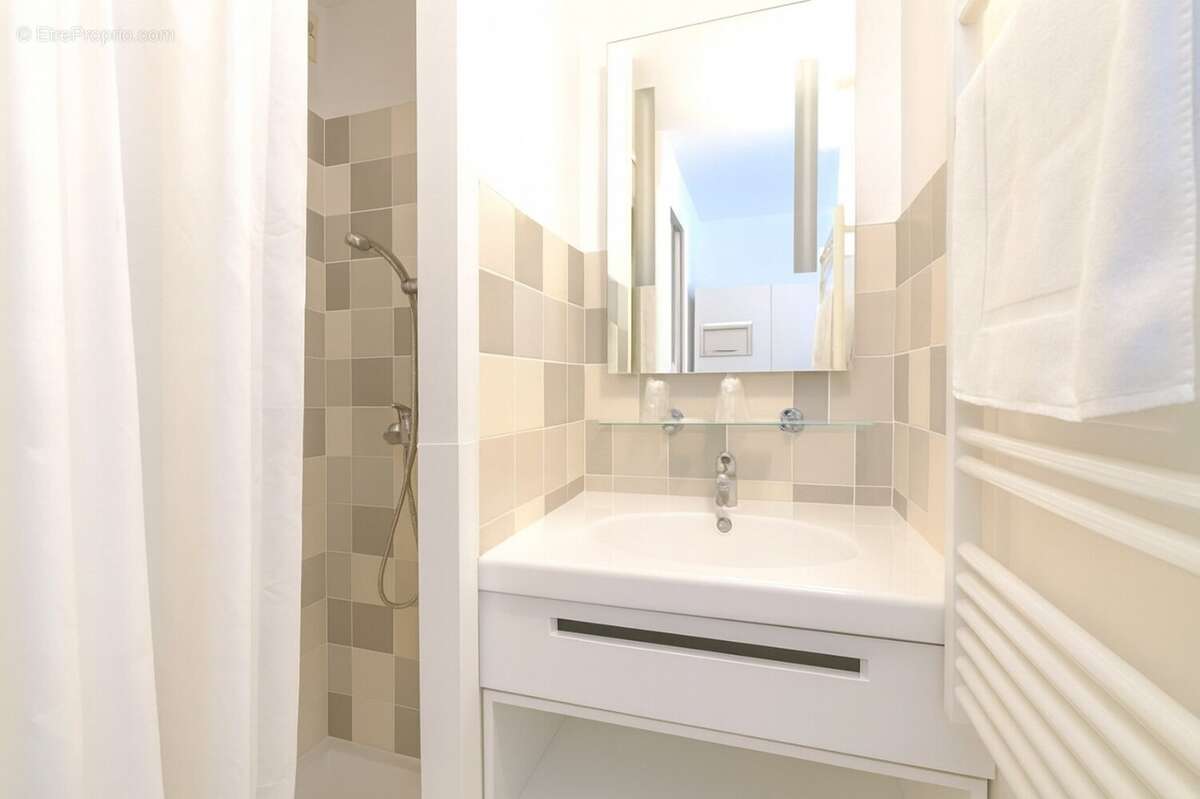 Appartement à LES MATHES