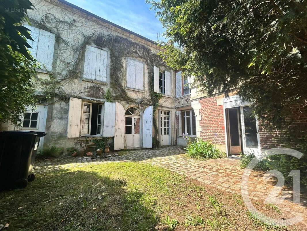 Maison à BETZ