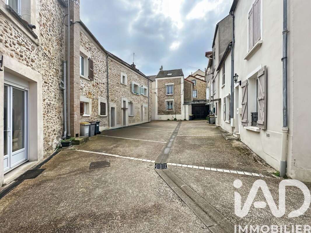 Photo 9 - Appartement à IGNY