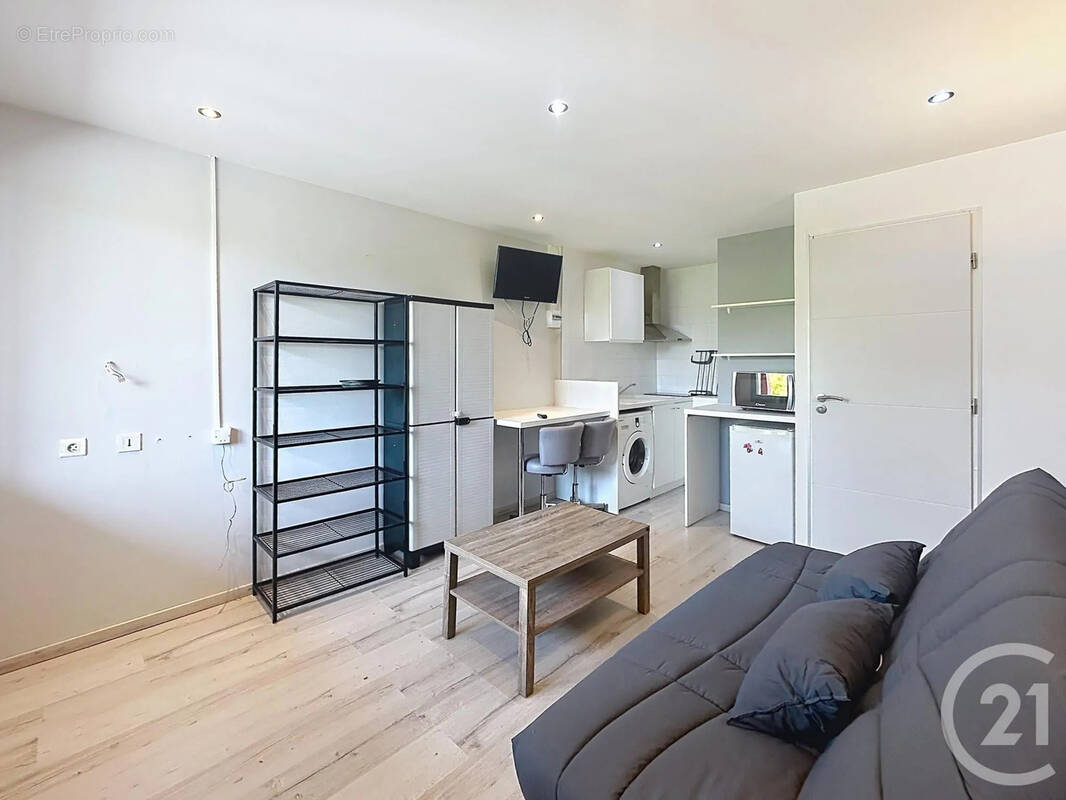 Appartement à SAINTE-SAVINE