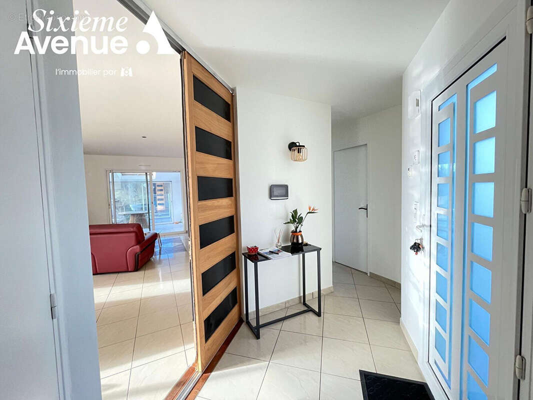 Maison à SAINT-EVARZEC