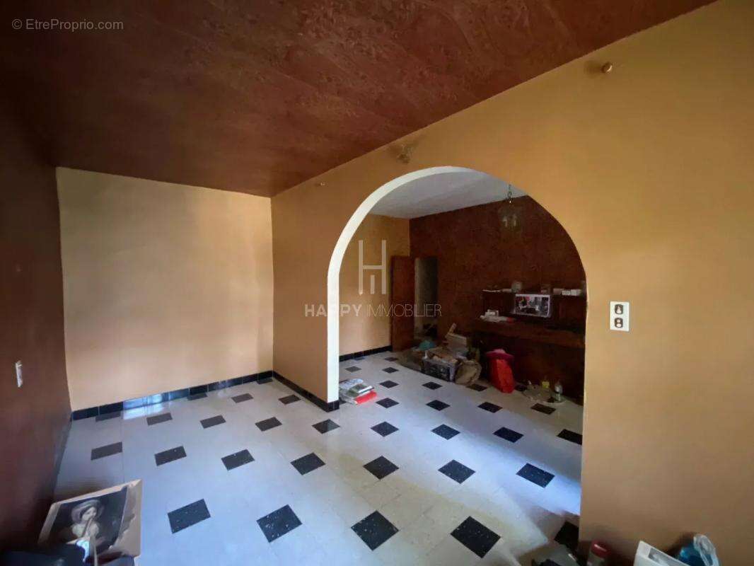 Maison à MAUSSANE-LES-ALPILLES