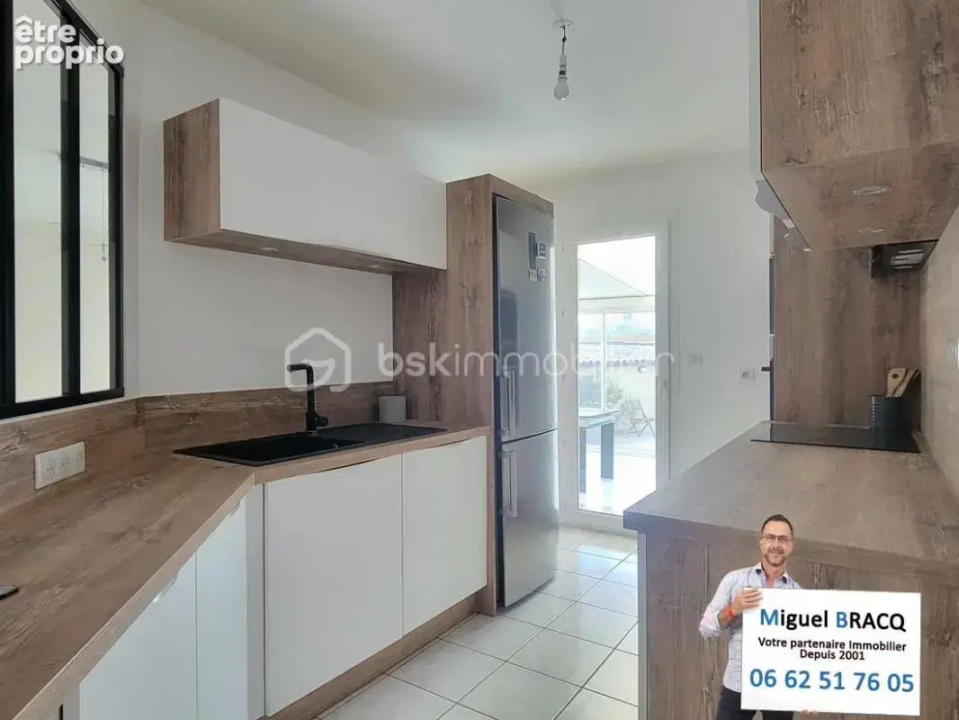 Villa F4 de plain pied en 4 faces sur 780 m² de terrain avec piscine sur Lespignan 34710 - photo 6
