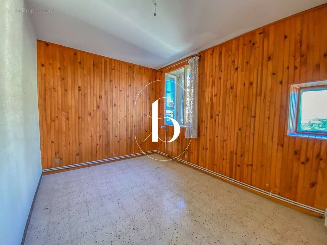 Appartement à VALLON-PONT-D'ARC