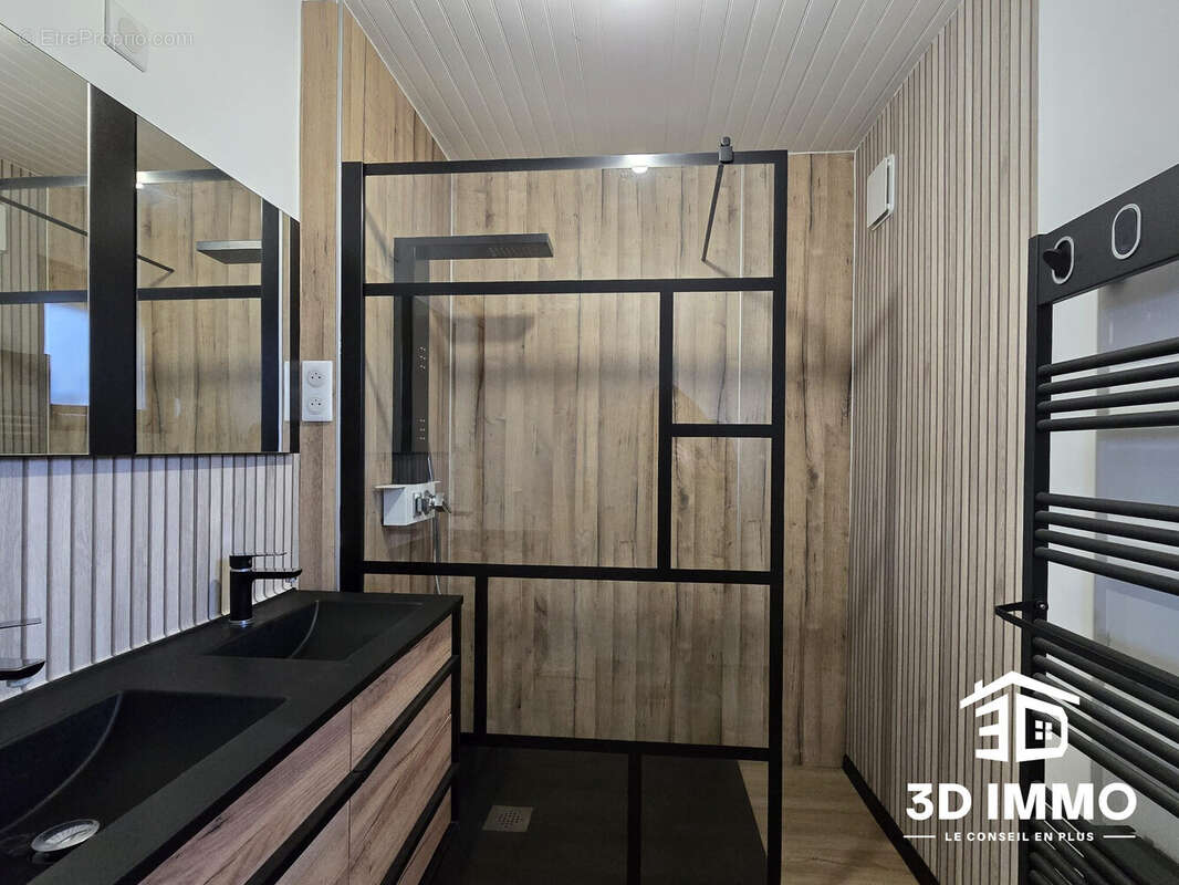 Maison à FERRIERE-LA-PETITE