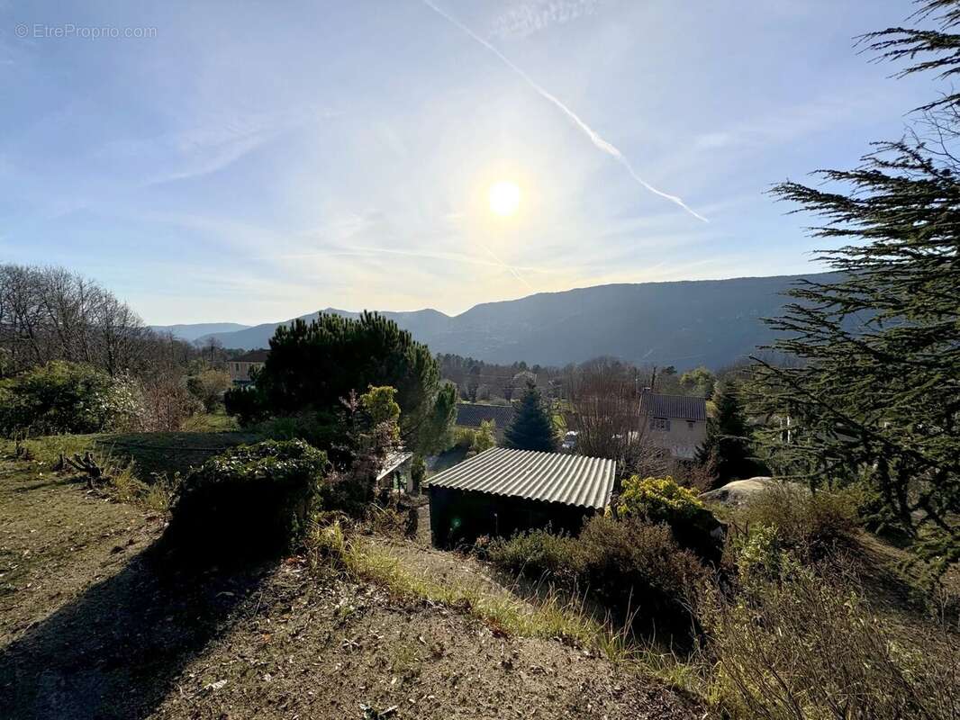 Maison à BERRE-LES-ALPES