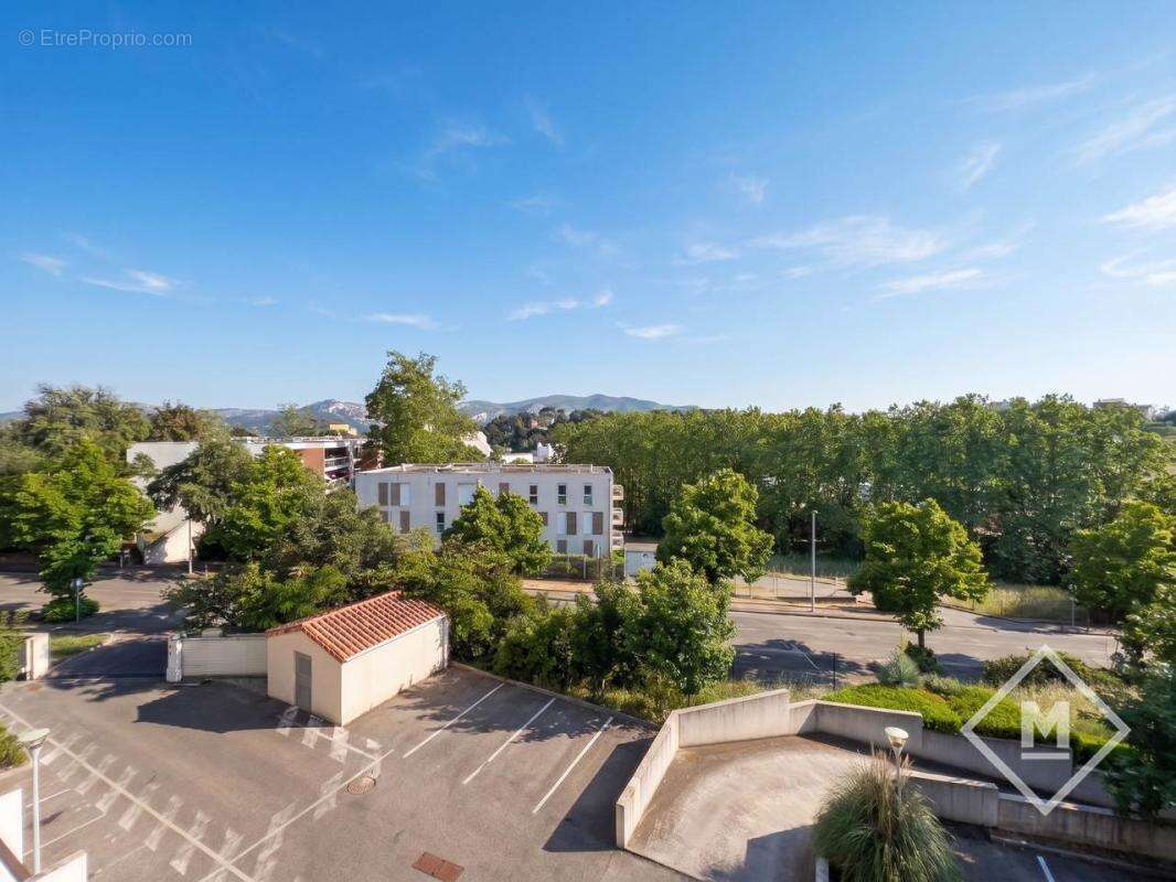 Appartement à MARSEILLE-12E