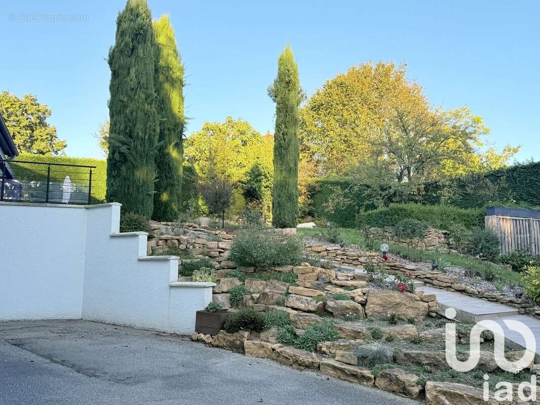 Photo 4 - Maison à ECULLY