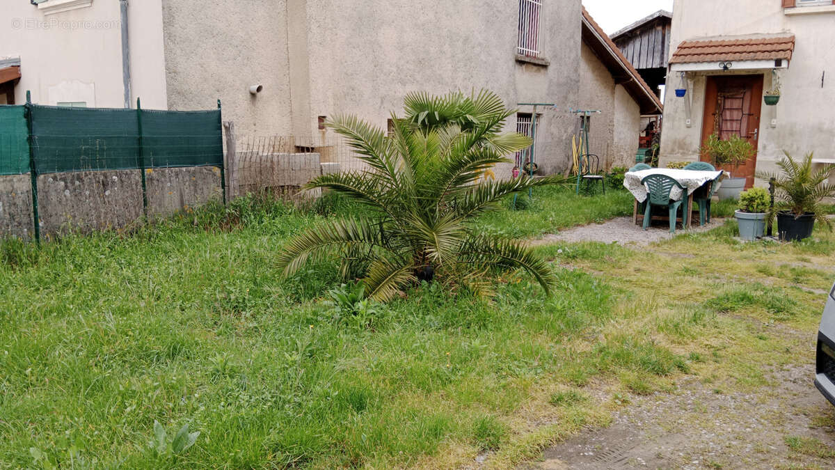 Maison à SAINT-SORLIN-EN-VALLOIRE