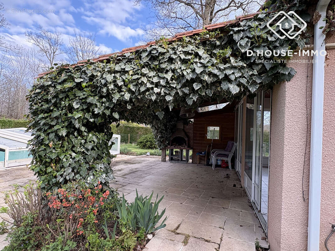 Maison à SAINT-ESTEPHE