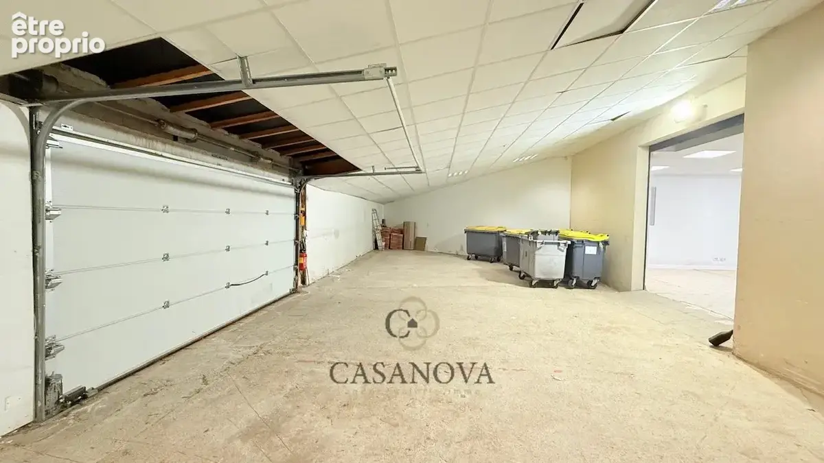 Immeuble de 800 m² avec potentiel de transformation en habitation à Lattes - photo 14