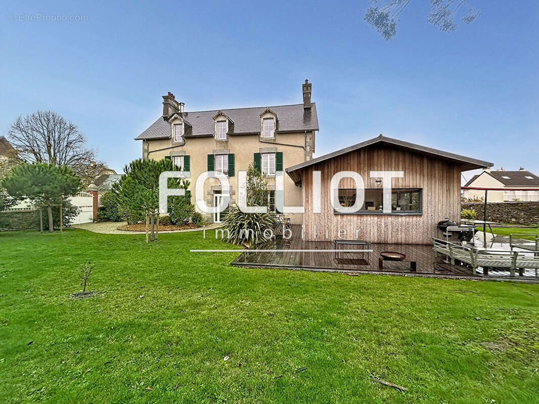 Maison à SAINT-PAIR-SUR-MER