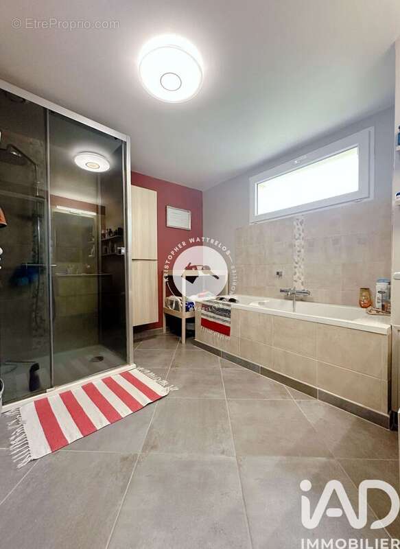 Maison 96 m² à Blendecques  - photo 7
