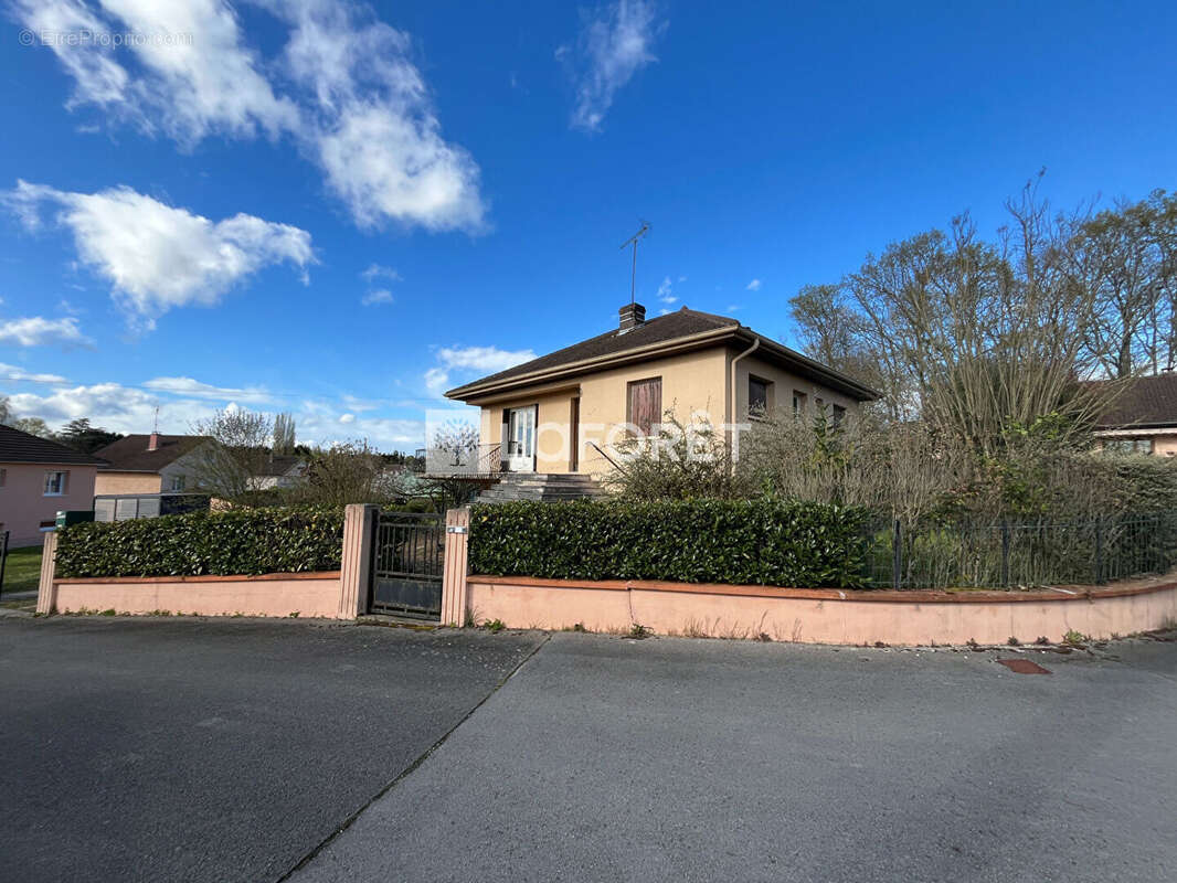 Maison sur sous-sol à Louhans 85 m2 - photo 3