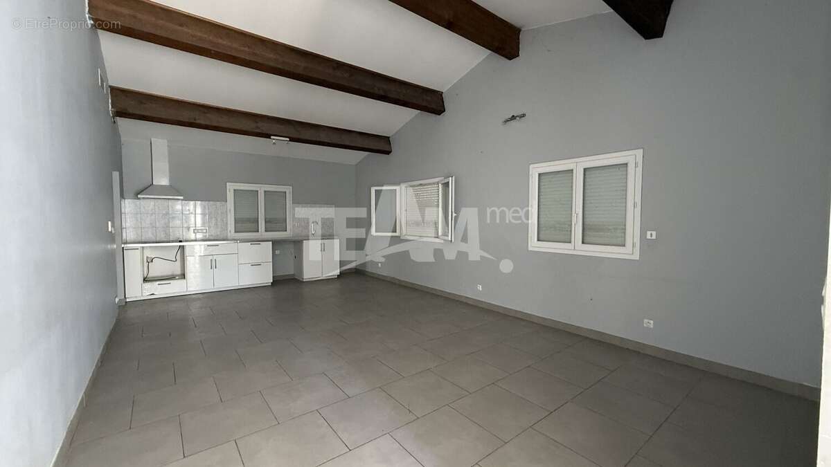 Maison à VILLEVEYRAC