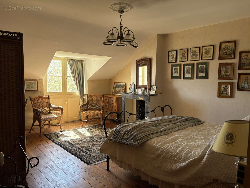 Payzac Elégante Maison bourgeoise 9 pièces, jardin, piscine et vues - photo 20