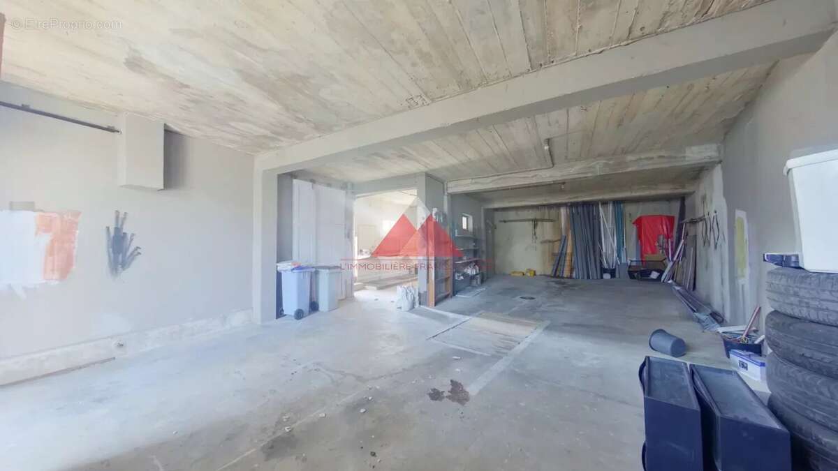 Maison à CHAMPAGNOLE