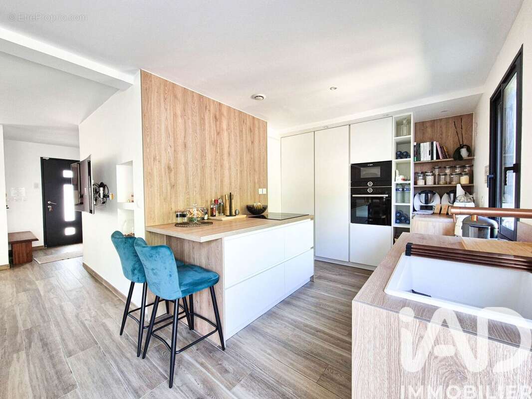 Photo 8 - Maison à HOUDAN