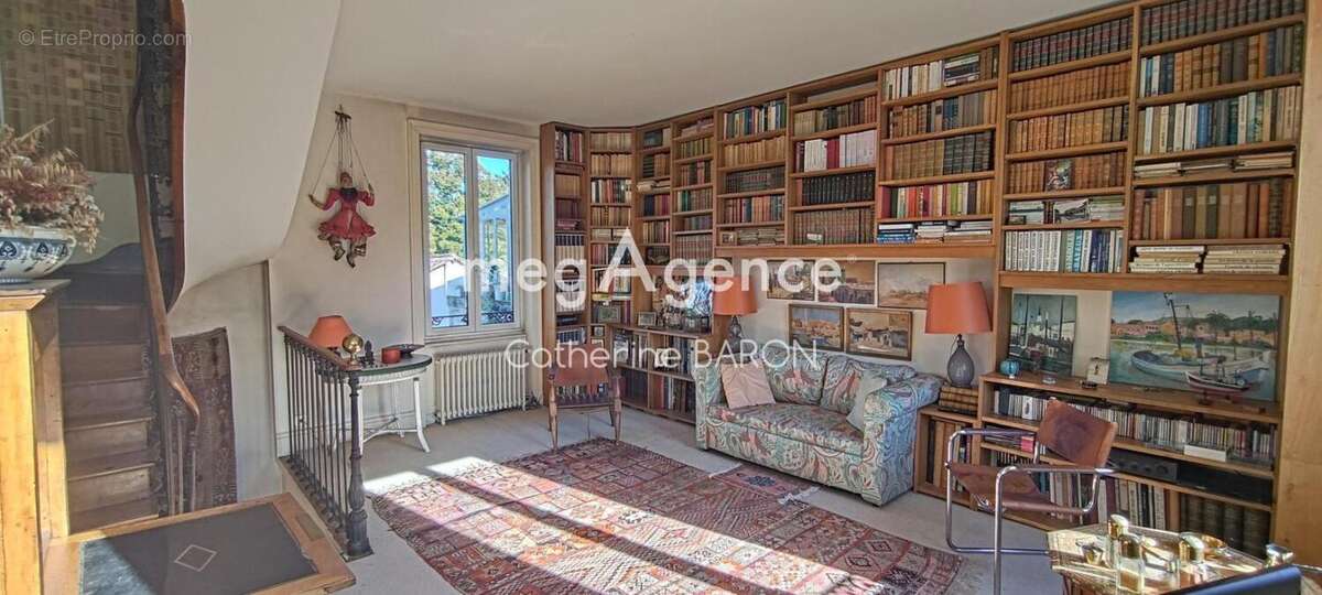 Maison à COGNAC