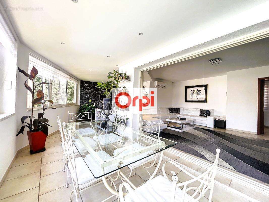 Maison à PORTO-VECCHIO