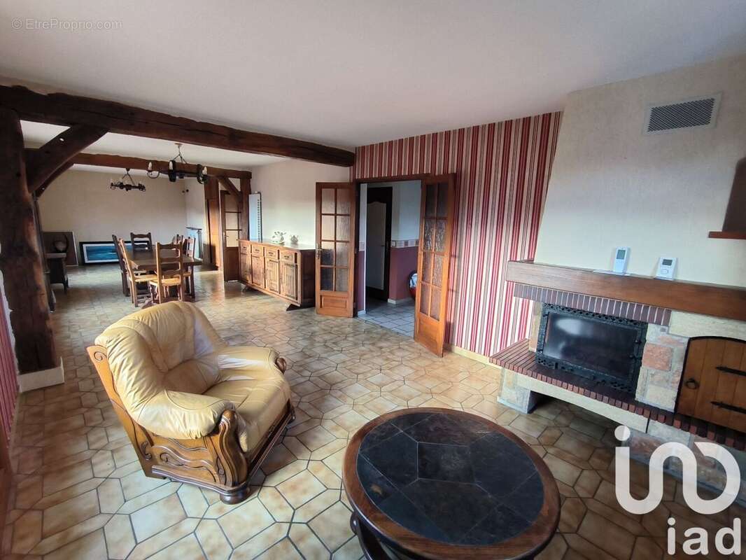 Photo 9 - Maison à COURCELLES-SUR-SEINE