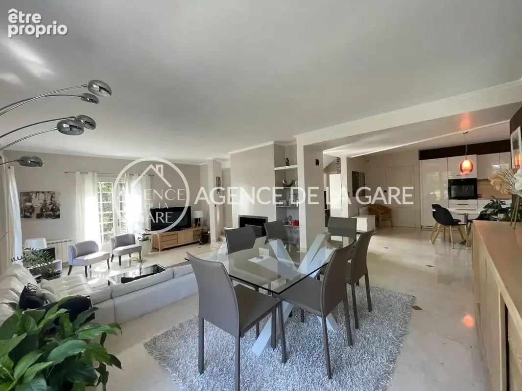 Maison 6 pièces 165 m² à vendre à Brunoy (91800) - photo 6